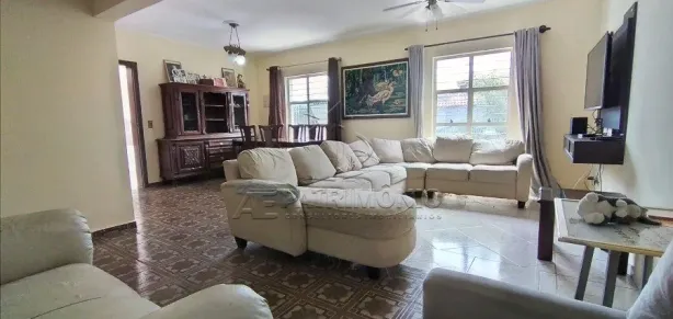Casa com 3 Quartos à venda, 156m² no Jardim Astro, Sorocaba