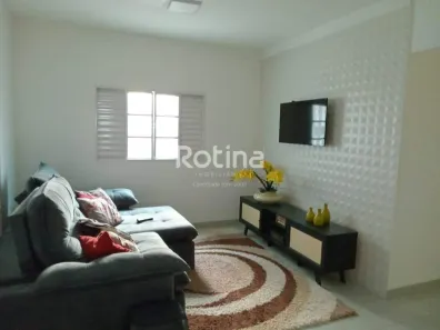 Casa com 3 Quartos à venda, 188m² no Granada, Uberlândia