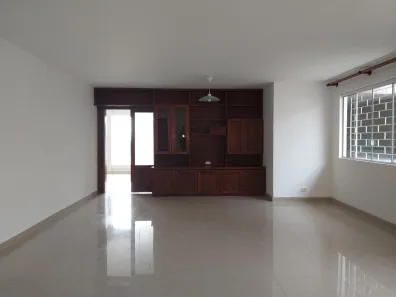 Casa com 3 Quartos à venda, 226m² no Uberaba, Curitiba