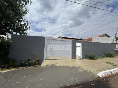 Casa com 2 Quartos à venda, 190m² no Conjunto Residencial Octavio Pécora, Campo Grande