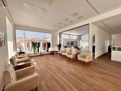 Ponto Comercial para alugar, 374m² no Jardim Santa Genebra II (Barão Geraldo), Campinas