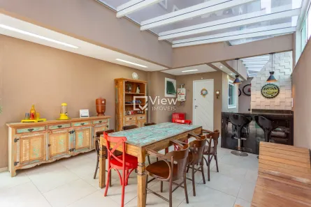 Casa de Condomínio com 5 Quartos à venda, 156m² no Uberaba, Curitiba