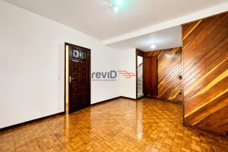 Casa com 4 Quartos para alugar, 140m² no Vila Campestre, São Paulo