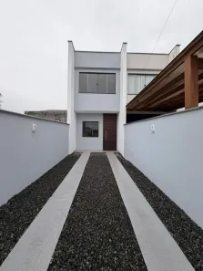 Sobrado com 2 Quartos à venda, 71m² no Vila Nova, Joinville