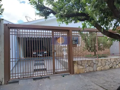 Casa com 5 Quartos à venda, 228m² no Vila São Judas Tadeu, São José do Rio Preto