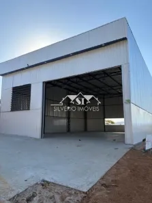 Galpão/Depósito/Armazém à venda, 165m² no Santa Teresinha, Três Rios