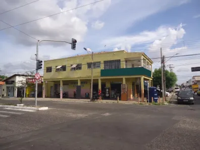 Galpão/Depósito/Armazém para alugar, 400m² no Vila Operária, Teresina