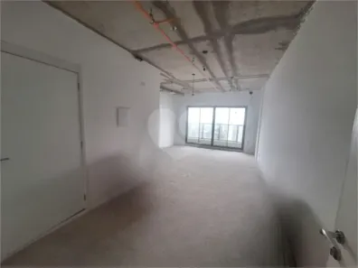 Sala Comercial à venda, 39m² no Indianópolis, São Paulo