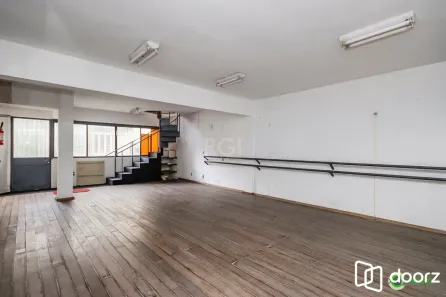 Ponto Comercial à venda, 188m² no Passo da Areia, Porto Alegre