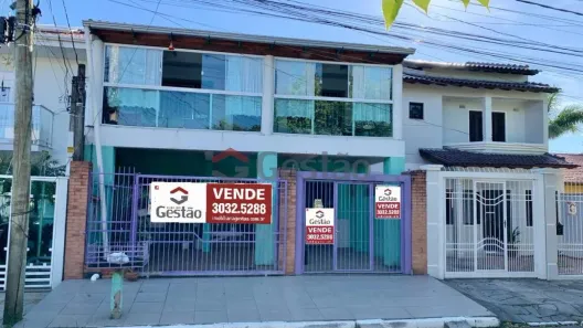 Sobrado com 4 Quartos à venda, 270m² no Harmonia, Canoas