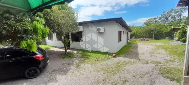 Casa com 3 Quartos à venda, 150m² no Barra do Aririú, Palhoça