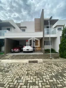 Casa com 3 Quartos à venda, 175m² no Chácaras São José, São José dos Campos