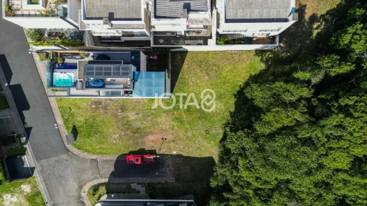 Lote/Terreno à venda, 566m² no Campo Comprido, Curitiba