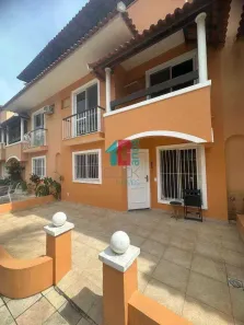 Casa de Condomínio com 3 Quartos à venda, 167m² no Recreio dos Bandeirantes, Rio de Janeiro