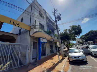 Apartamento com 2 Quartos para alugar, 80m² no Centro, Campo Grande