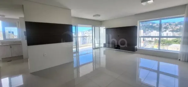Apartamento com 3 Quartos à venda, 125m² no Centro, Florianópolis