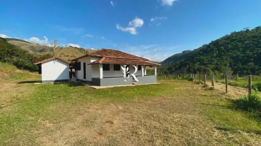 Fazenda/Sítio com 4 Quartos à venda, 30000m² no Pedro do Rio, Petrópolis