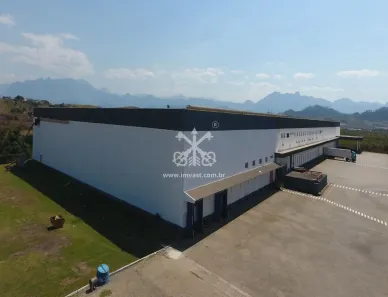 Galpão/Depósito/Armazém para alugar, 2384m² no Parque Embaixador, Resende