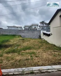 Lote/Terreno à venda, 450m² no Villaggio Capríccio, Louveira
