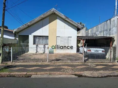 Casa com 3 Quartos à venda, 177m² no Vila Santa Catarina, Americana