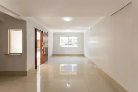 Casa de Condomínio com 4 Quartos para alugar, 145m² no Jardim América, Goiânia