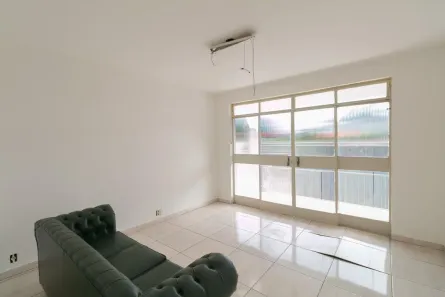 Casa com 3 Quartos à venda, 360m² no Planalto, Belo Horizonte
