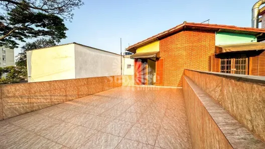 Casa com 3 Quartos à venda, 180m² no Vila Pirajussara, São Paulo