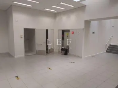 Ponto Comercial para alugar, 228m² no Vila Nova Conceição, São Paulo