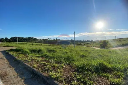 Lote/Terreno com 1 Quarto à venda, 297m² no , Piúma