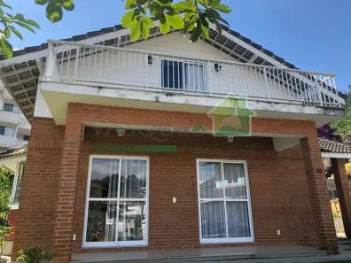 Casa com 4 Quartos à venda, 233m² no Tijuca, Teresópolis