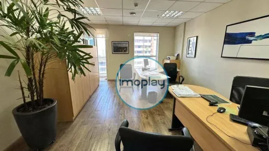 Sala Comercial à venda, 90m² no Vila Olímpia, São Paulo