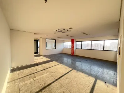 Ponto Comercial para alugar, 82m² no São Judas, São Paulo