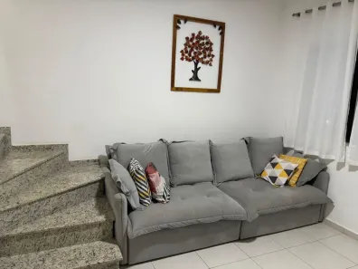 Casa de Condomínio com 2 Quartos para alugar, 125m² no Parque 9 de Julho, São Roque