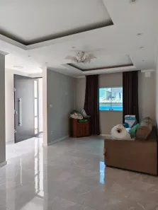Sobrado com 4 Quartos à venda, 280m² no Jardim Maria Helena, Barueri