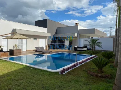 Casa de Condomínio com 3 Quartos à venda, 481m² no Estância Hípica, Nova Odessa