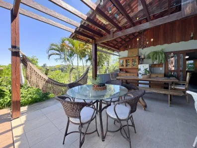 Casa com 3 Quartos à venda, 210m² no Salto do Norte, Blumenau