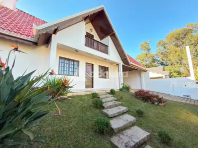 Casa com 3 Quartos para venda ou aluguel, 230m² no Estrela, Ponta Grossa