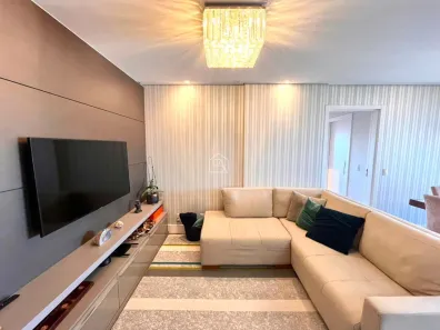 Apartamento com 2 Quartos à venda, 88m² no Barreiros, São José