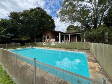 Casa de Condomínio com 4 Quartos para alugar, 600m² no Parque Silvino Pereira, Cotia