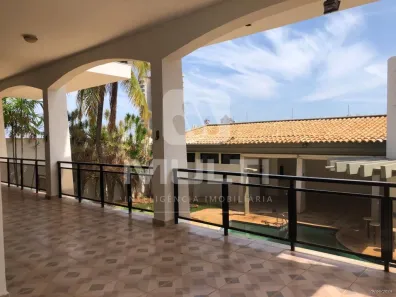 Casa com 4 Quartos para alugar, 700m² no Morada da Colina, Uberlândia