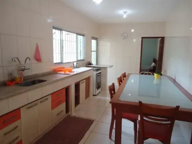 Casa com 4 Quartos à venda, 600m² no Jardim Santa Clara, Taubaté