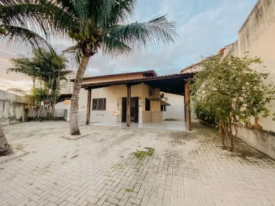 Casa com 3 Quartos à venda, 150m² no Cidade dos Funcionários, Fortaleza
