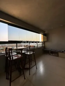 Apartamento com 3 Quartos à venda, 90m² no Santa Mônica, Uberlândia