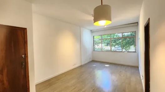 Apartamento com 2 Quartos à venda, 80m² no Laranjeiras, Rio de Janeiro