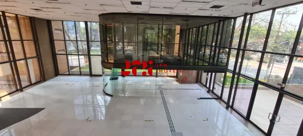 Ponto Comercial para alugar, 920m² no Cidade Monções, São Paulo