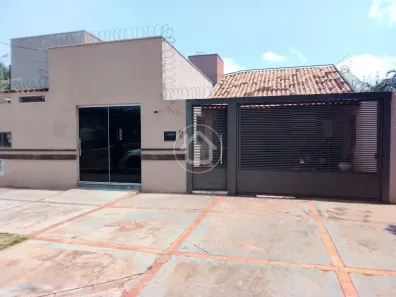 Casa com 3 Quartos à venda, 142m² no Vila Carlota, Campo Grande