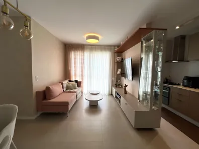 Apartamento com 2 Quartos à venda, 74m² no Canto, Florianópolis