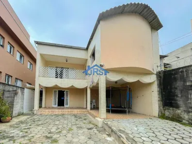 Casa com 4 Quartos à venda, 180m² no Jardim dos Camargos, Barueri
