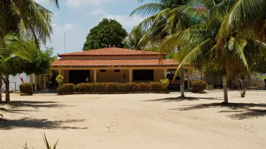 Fazenda/Sítio com 3 Quartos à venda, 10000m² no Centro, Caucaia