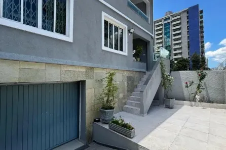 Sobrado com 3 Quartos à venda, 208m² no Vila Valparaíso, Santo André